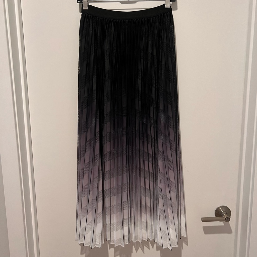 Maxi Ombré Pleated Skirt